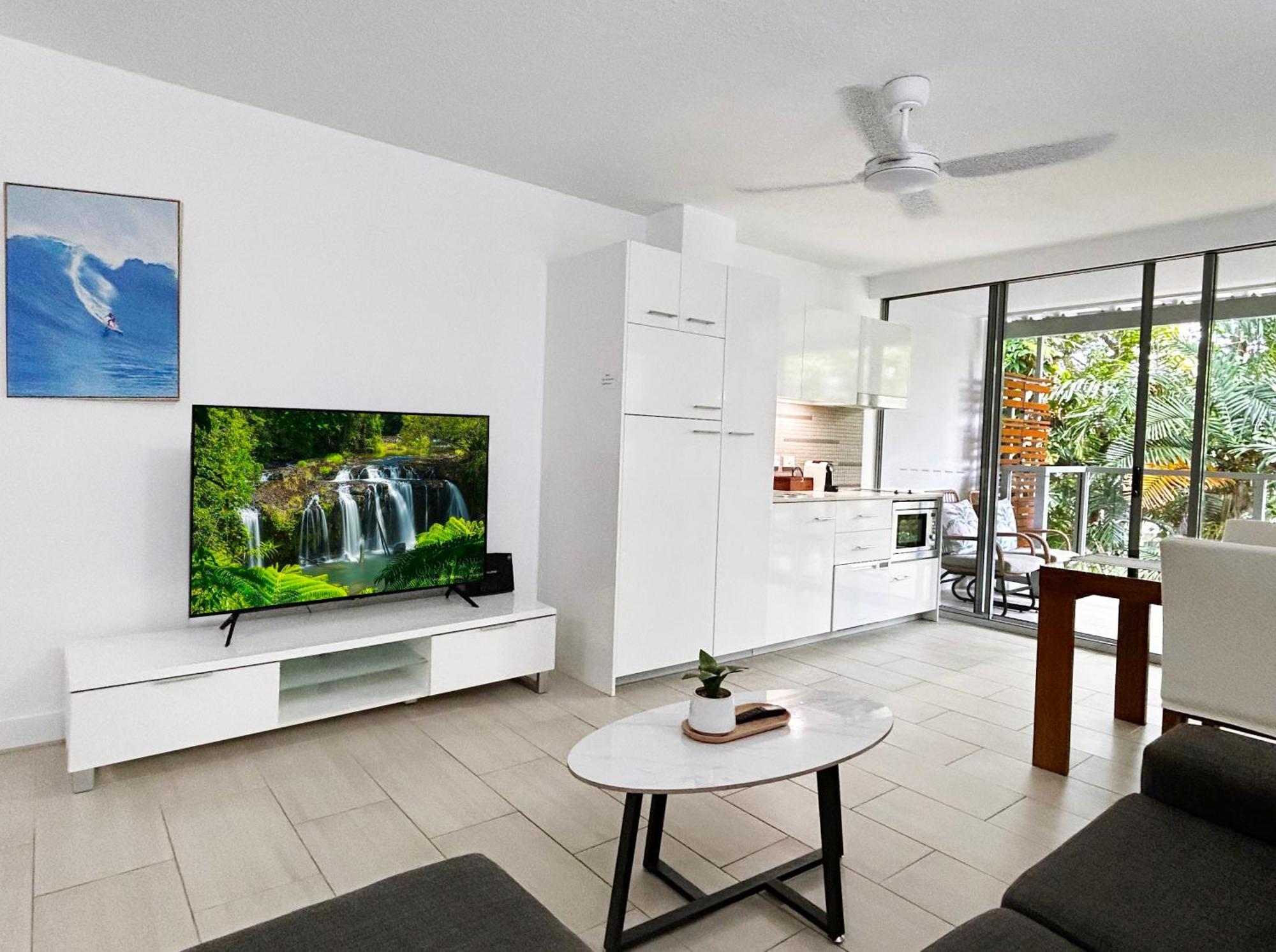 Palm Cove Beachside Apartments - Pool And Garden Views ภายนอก รูปภาพ